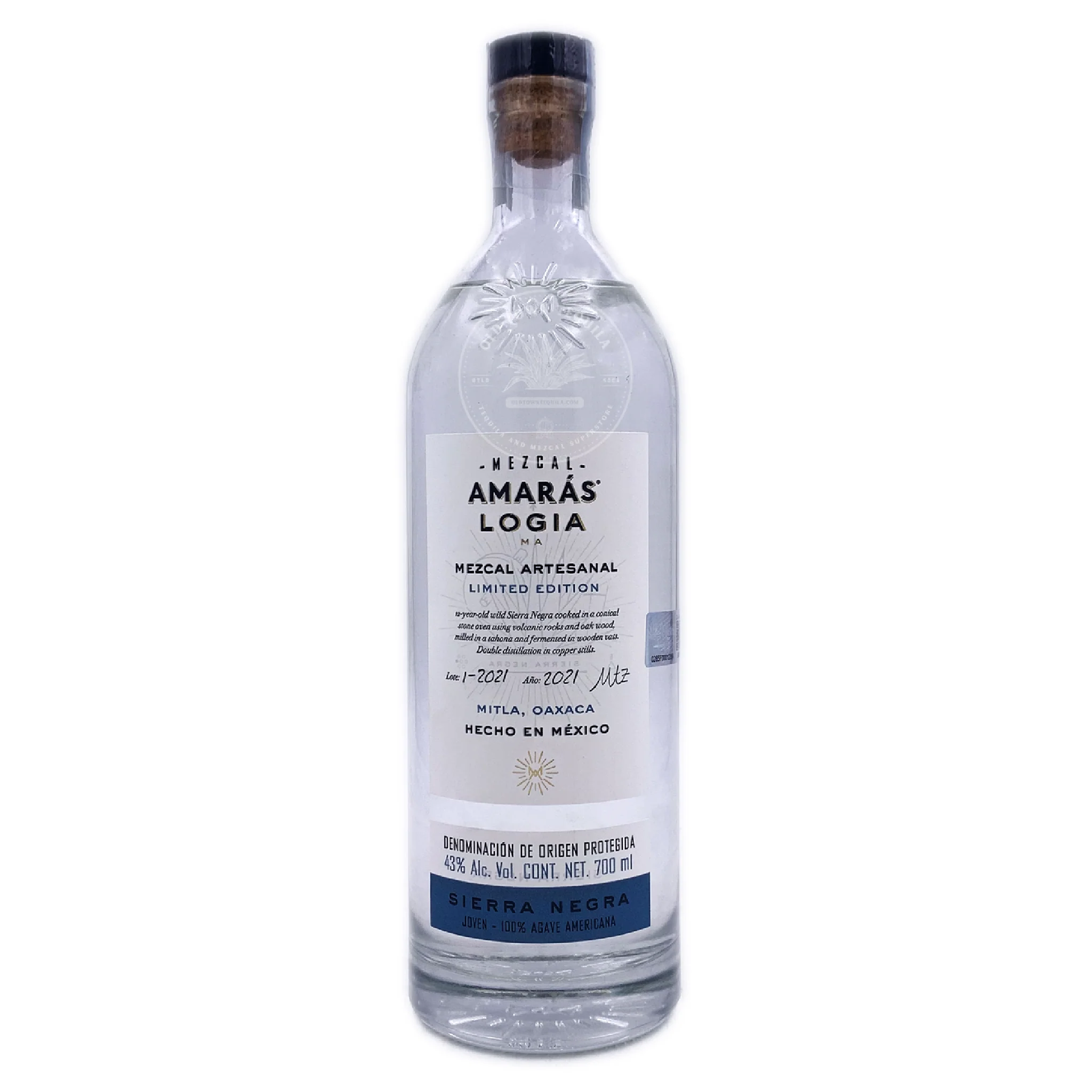 Amaras Logia Sierra Negra Mezcal Disco bottle