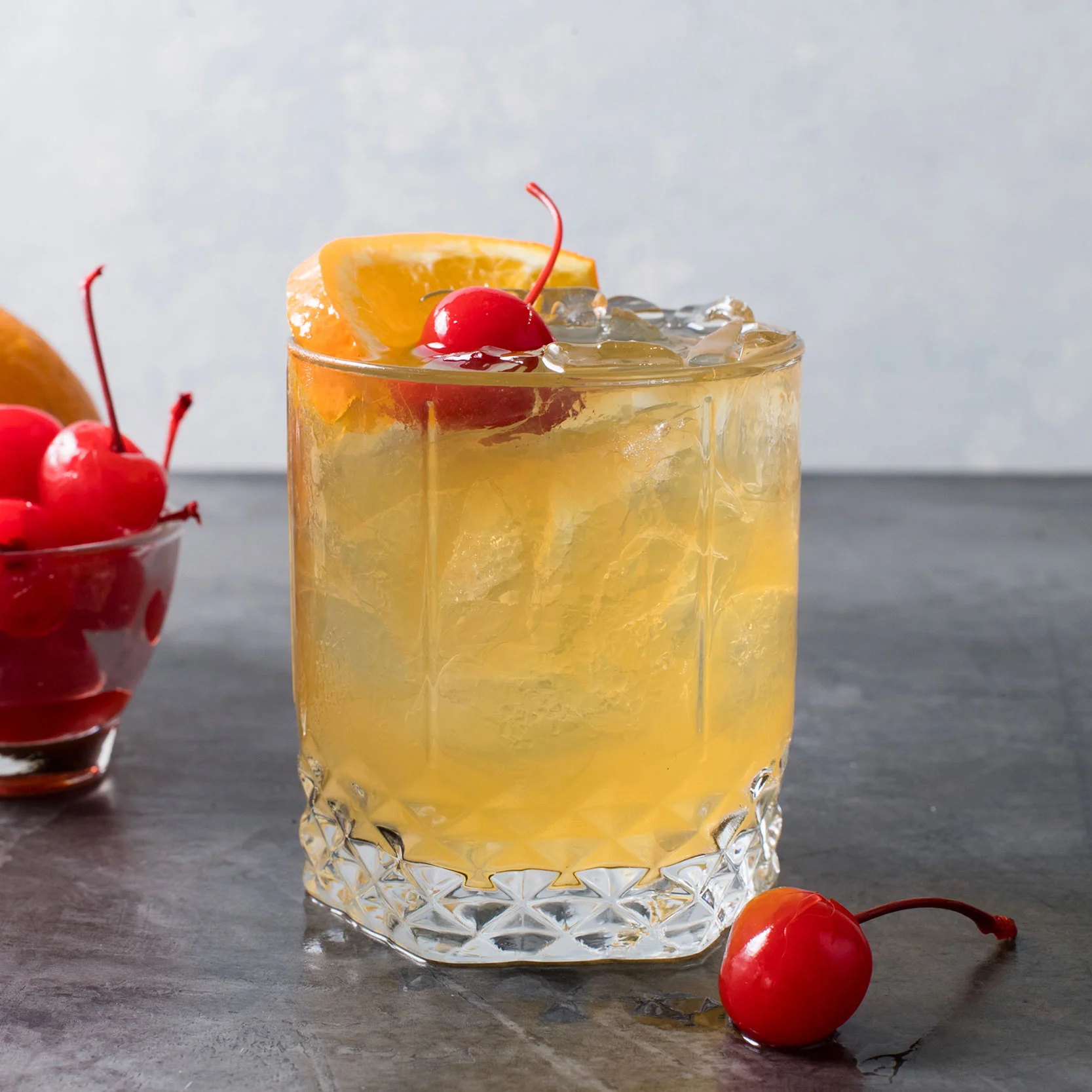 Conciere Amaretto Liquer bottle