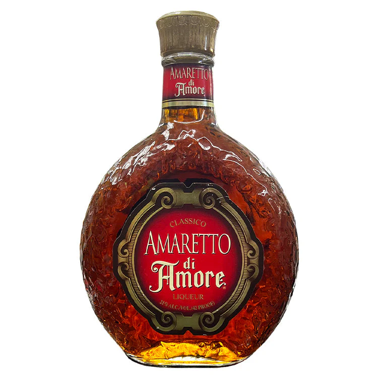 Di Amore Amaretto bottle