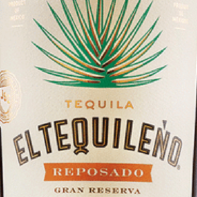 El Tequileno Reposado Tequila bottle