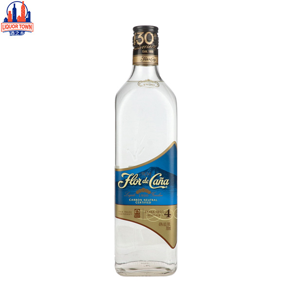 Flor De Cana Extra Dry Light bottle