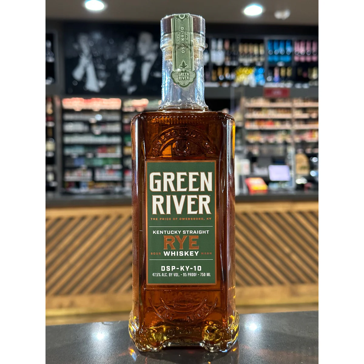 Green River Straight Rye bottle