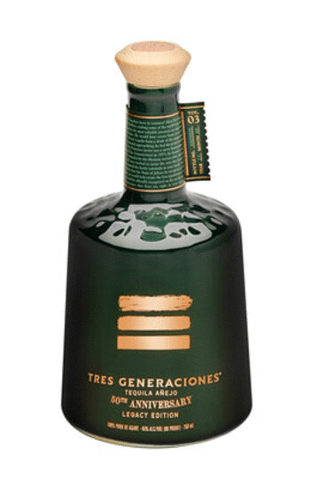 Ha Tres Generaciones Legacy Edition bottle