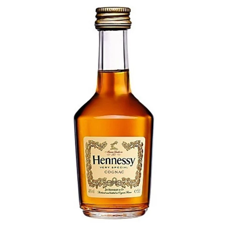 Hennessy Vs Mini bottle