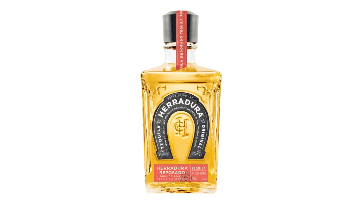 Herradura Reposado bottle