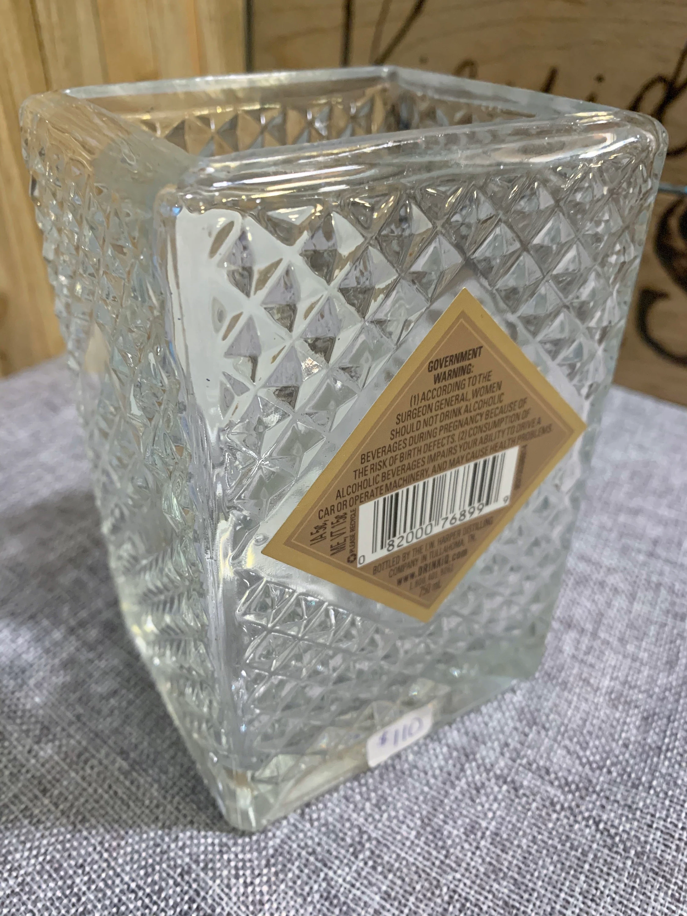 Iw Harper Disco bottle