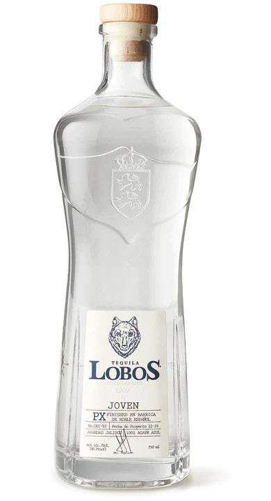 Lobos 1707 Joven Tequila bottle