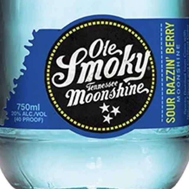 Ole Smoky Sour Razzin Berry bottle