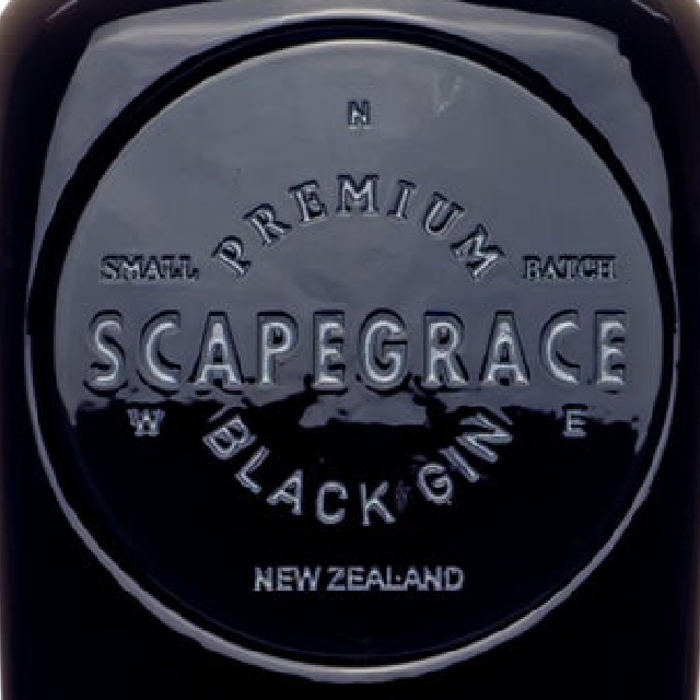 Scapegrace Black Gin bottle