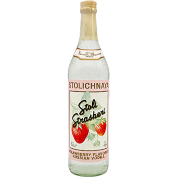 Stoli Strasberi Disco bottle